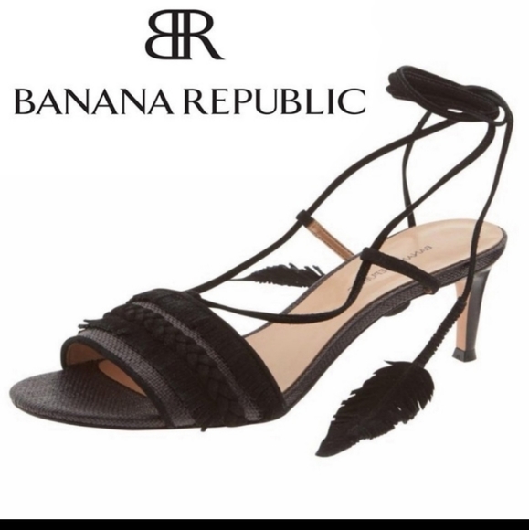 Banana Republic Shoes - BANANA REPUBLIC tie up feather suede kitten heels, size 8
